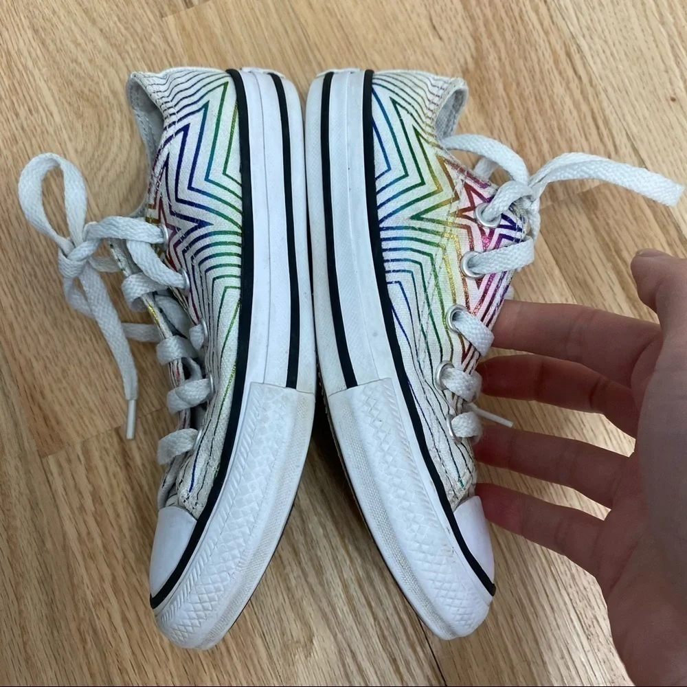 Converse Rainbow Star Print Sneakers Sz 12 Kids